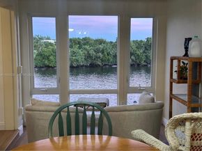 7 Colonial Club Drive 302, Boynton Beach FL 33435