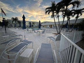 7 Colonial Club Drive 302, Boynton Beach FL 33435