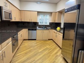 7 Colonial Club Drive 302, Boynton Beach FL 33435