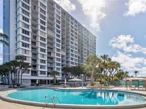 1865 79th St Cswy 8K, Miami FL 33141
