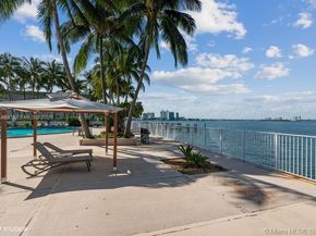 1865 79th St Cswy 8K, Miami FL 33141