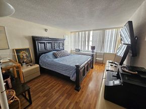 18061 Biscayne Blvd 802, Aventura FL 33160