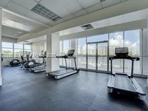 18061 Biscayne Blvd 802, Aventura FL 33160