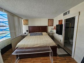 18061 Biscayne Blvd 802, Aventura FL 33160