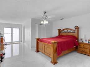 11051 SW 69th Dr, Miami FL 33173