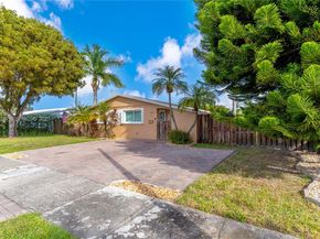 11051 SW 69th Dr, Miami FL 33173