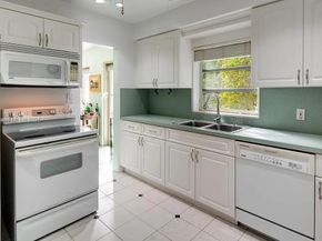 7300 Mindello St, Coral Gables FL 33143