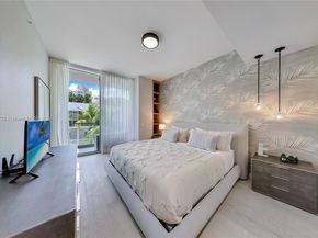 300 Collins Ave 3D, Miami Beach FL 33139
