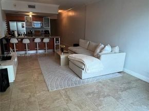 185 SW 7th St 2202, Miami FL 33130