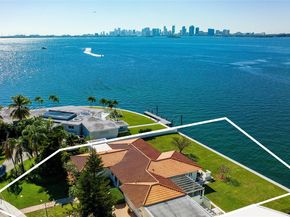 7500 W Treasure Dr, North Bay Village FL 33141