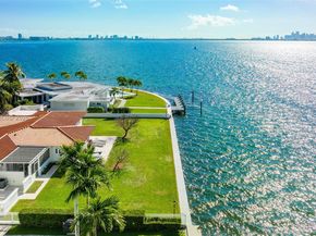 7500 W Treasure Dr, North Bay Village FL 33141