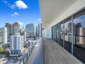 239 SW 9th St 1603, Miami FL 33130