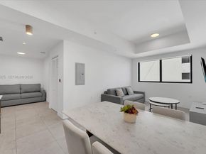 239 SW 9th St 1603, Miami FL 33130