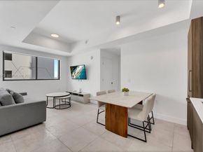 239 SW 9th St 1603, Miami FL 33130