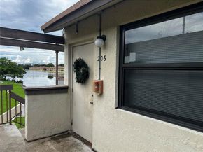415 NW 210th St 206, Miami Gardens FL 33169