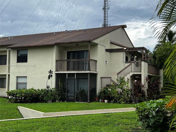 415 NW 210th St 206, Miami Gardens FL 33169
