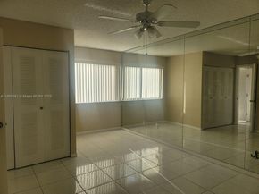 415 NW 210th St 206, Miami Gardens FL 33169