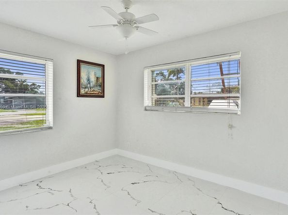 1143 NW 18th St, Fort Lauderdale FL 33311