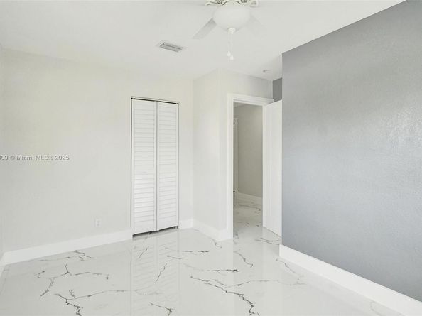 1143 NW 18th St, Fort Lauderdale FL 33311