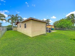 748 NW 2nd St, Florida City FL 33034