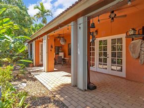 15012 SW 45th Ln, Miami FL 33185