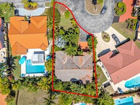 15012 SW 45th Ln, Miami FL 33185