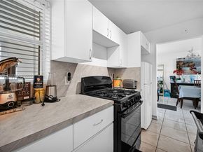 12890 NE 8th Ave 203, North Miami FL 33161