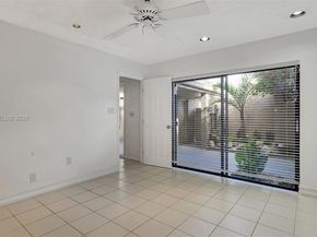 205 Dunwoody Ln 1785, Hollywood FL 33021