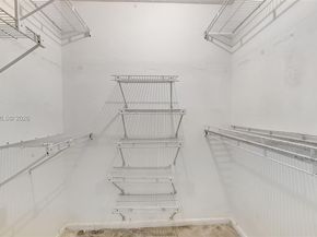 205 Dunwoody Ln 1785, Hollywood FL 33021