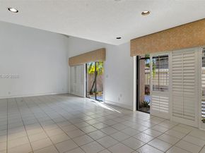 205 Dunwoody Ln 1785, Hollywood FL 33021