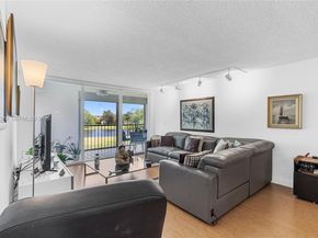 16251 Golf Club Rd 311, Weston FL 33326