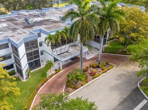 16251 Golf Club Rd 311, Weston FL 33326