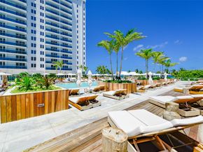 2301 Collins Ave 1025, Miami Beach FL 33139