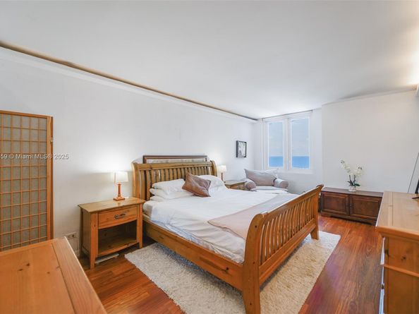 2301 Collins Ave 1025, Miami Beach FL 33139