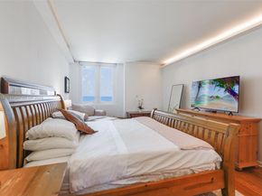 2301 Collins Ave 1025, Miami Beach FL 33139