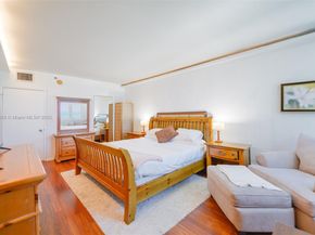 2301 Collins Ave 1025, Miami Beach FL 33139