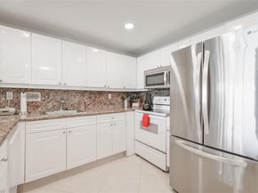 2301 Collins Ave 1025, Miami Beach FL 33139