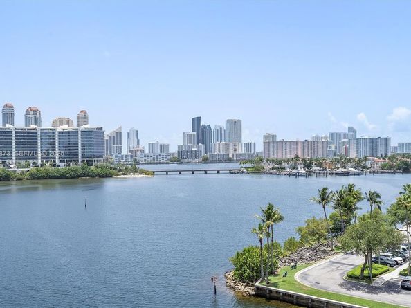 3250 NE 188th St 608, Aventura FL 33180