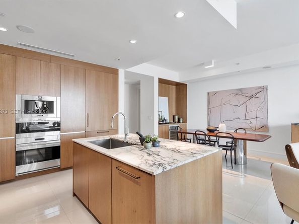 3250 NE 188th St 608, Aventura FL 33180