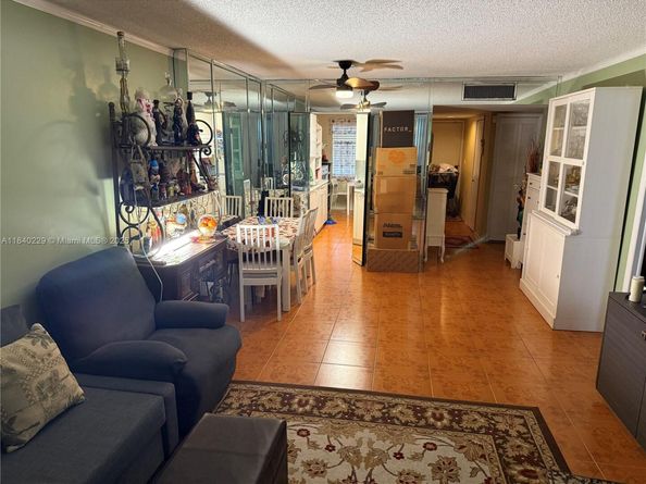 3001 NW 48th Ave 444, Lauderdale Lakes FL 33313