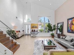 5805 NW 108th Pl, Doral FL 33178