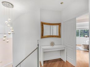 5805 NW 108th Pl, Doral FL 33178