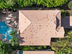 5805 NW 108th Pl, Doral FL 33178