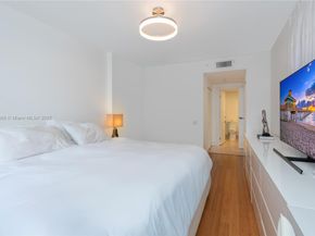 701 Brickell Key Blvd 1912, Miami FL 33131