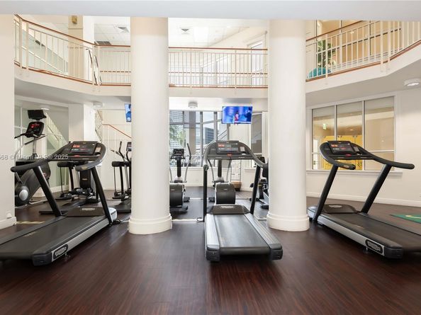 701 Brickell Key Blvd 1912, Miami FL 33131