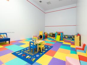 701 Brickell Key Blvd 1912, Miami FL 33131