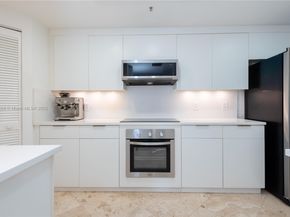 701 Brickell Key Blvd 1912, Miami FL 33131