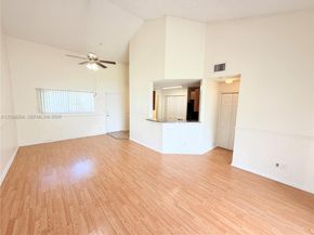 3453 NW 44th St 201, Oakland Park FL 33309