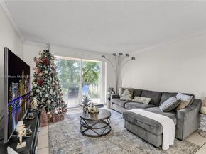 9320 Fountainebleau Blvd 215, Miami FL 33172