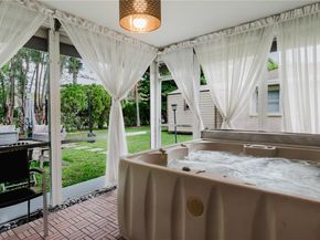 10300 NW 80th Ct, Tamarac FL 33321